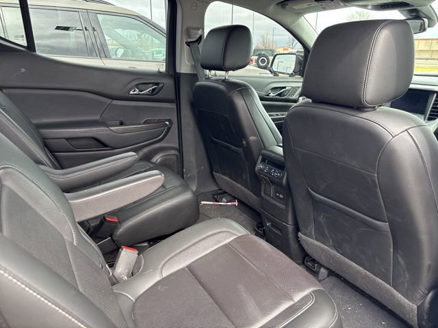 Used 2020 GMC Acadia SLT w/ Driver Alert Package II image 13