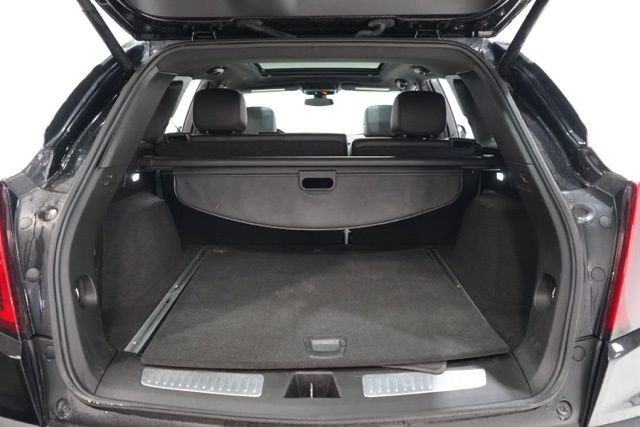 Used 2023 Cadillac XT5 Premium Luxury image 32