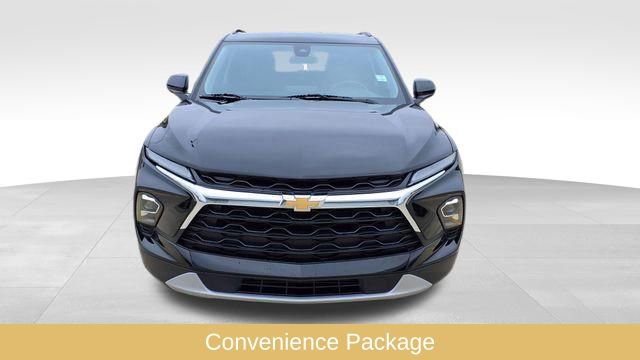 Used 2023 Chevrolet Blazer LT w/ Convenience Package image 2