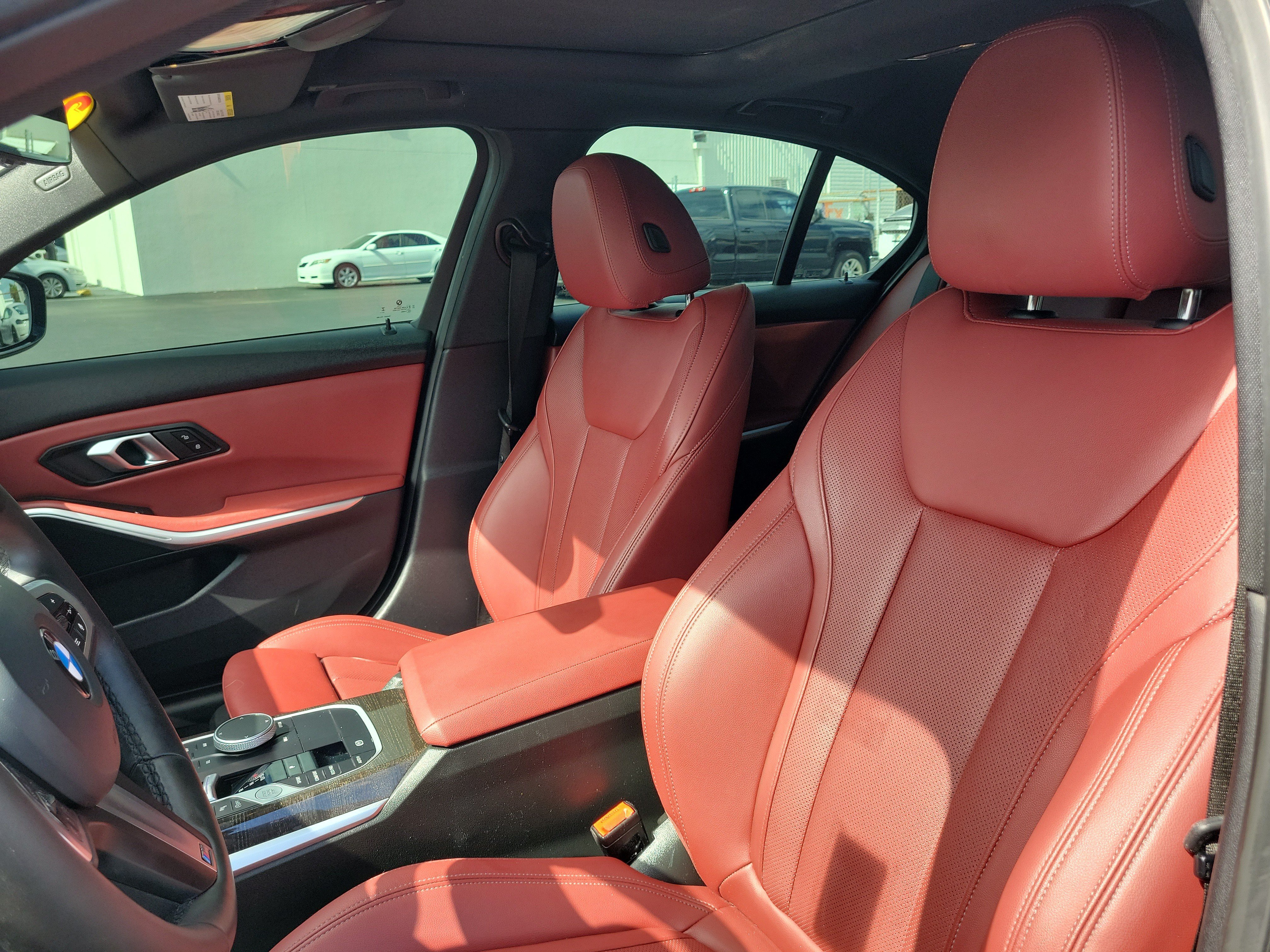 Used 2024 BMW 330i Sedan w/ M Sport Package RWD image 20