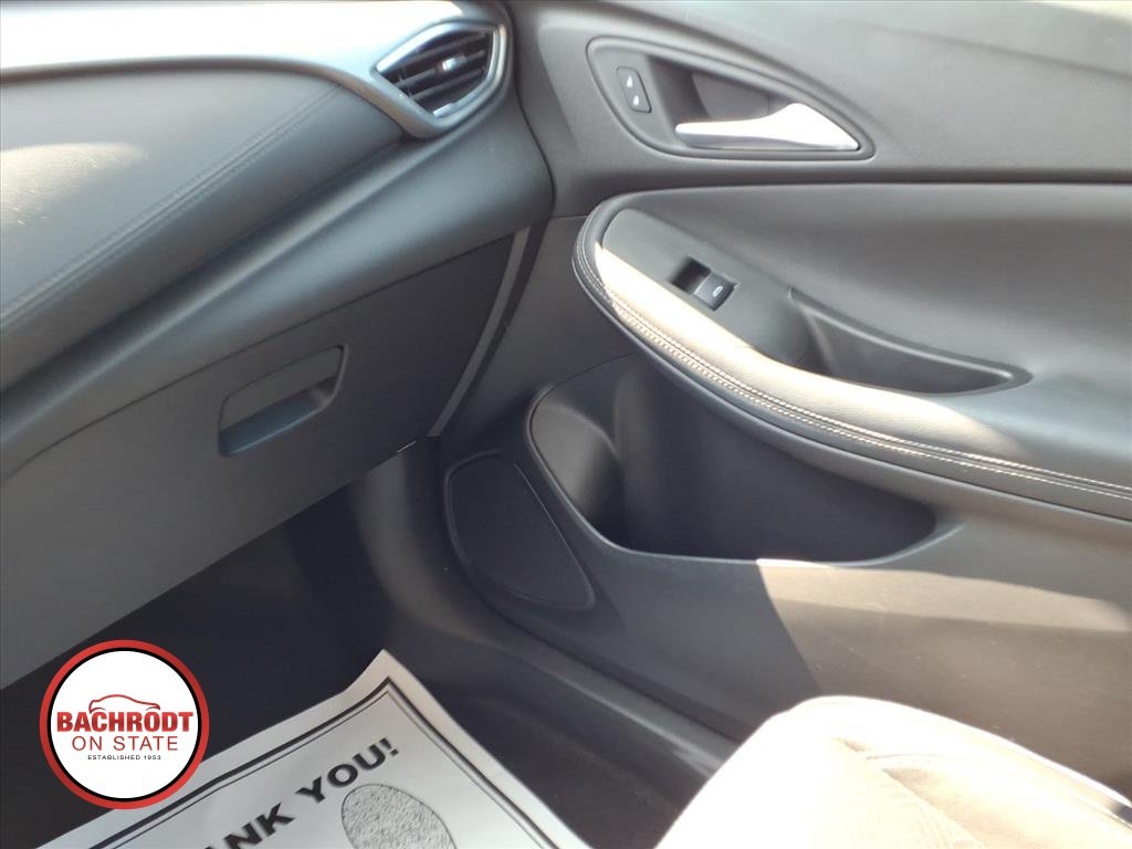 Used 2021 Buick Encore GX Essence FWD image 22