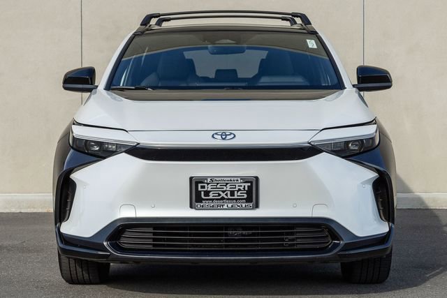 Used 2023 Toyota bZ4X XLE w/ Weather Package image 2