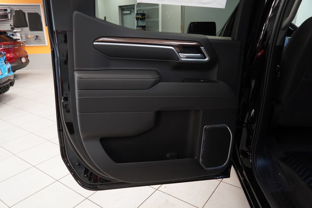 New 2026 Chevrolet Silverado 1500 LT AWD/4WD image 18
