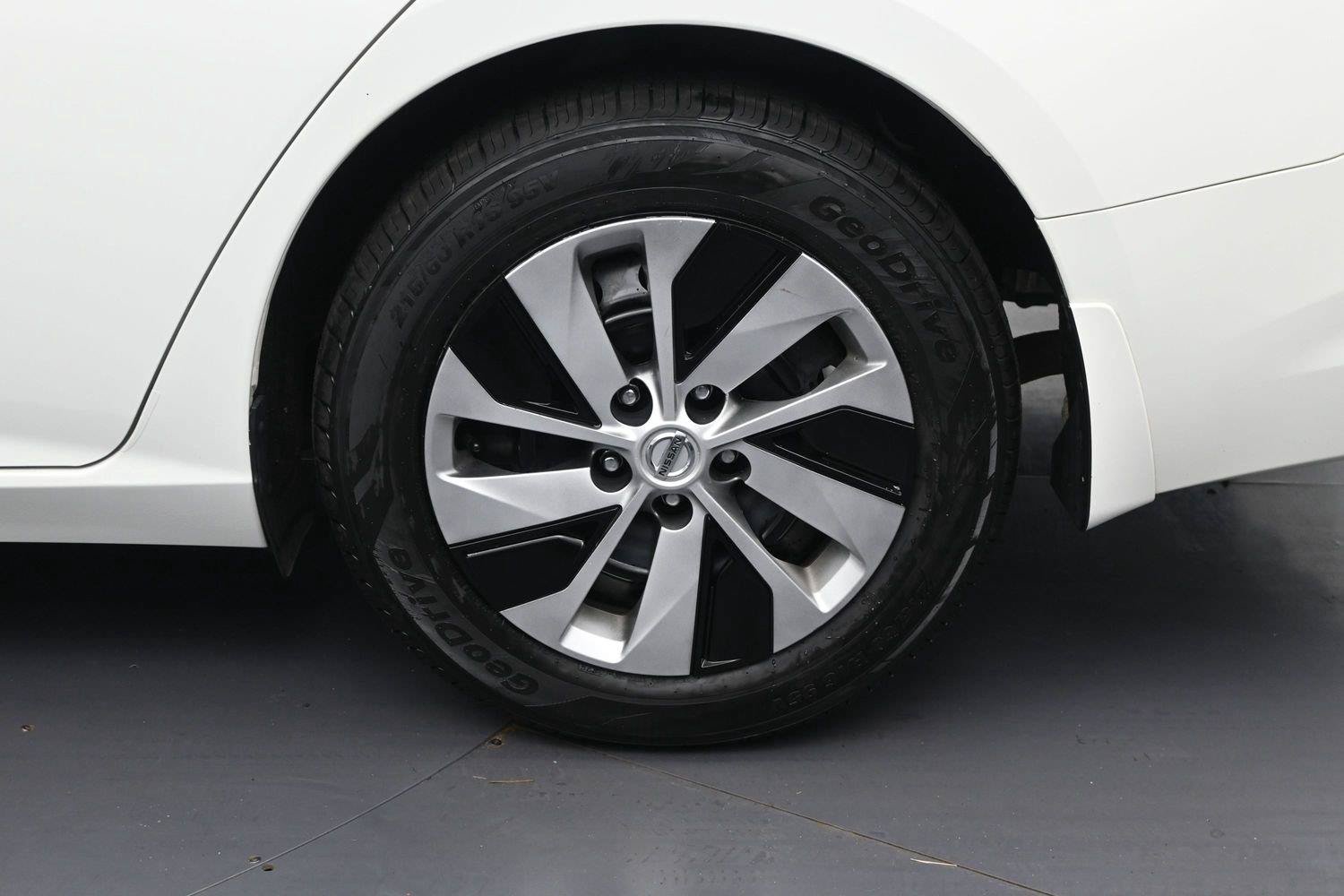 Certified 2022 Nissan Altima 2.5 S FWD image 12