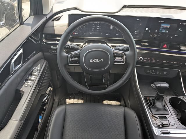 Certified 2026 Kia Carnival SX Prestige FWD image 14