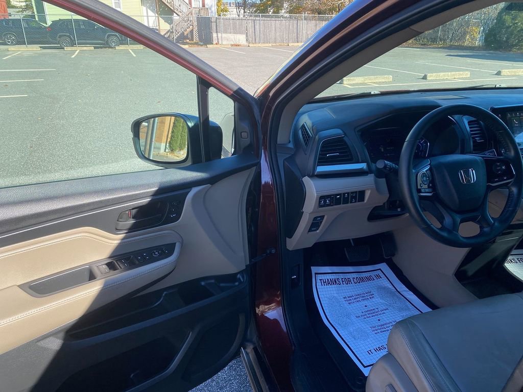 Used 2018 Honda Odyssey EX-L image 10