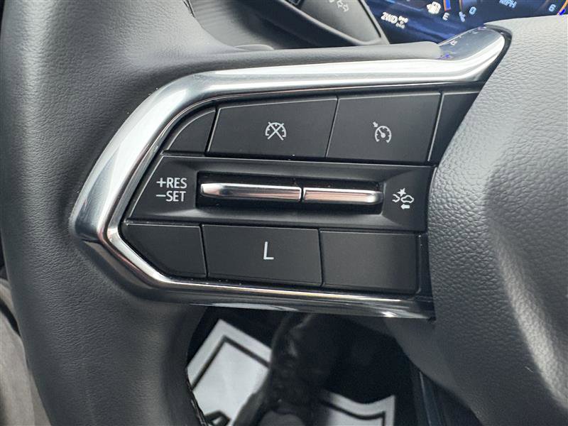 Used 2025 Chevrolet Equinox LT w/ Convenience Package II image 25