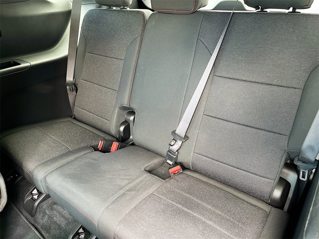 Used 2024 Chevrolet Traverse Z71 image 27