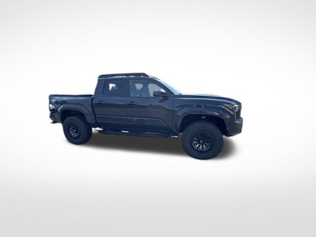 Certified 2024 Toyota Tacoma TRD Sport AWD/4WD image 3