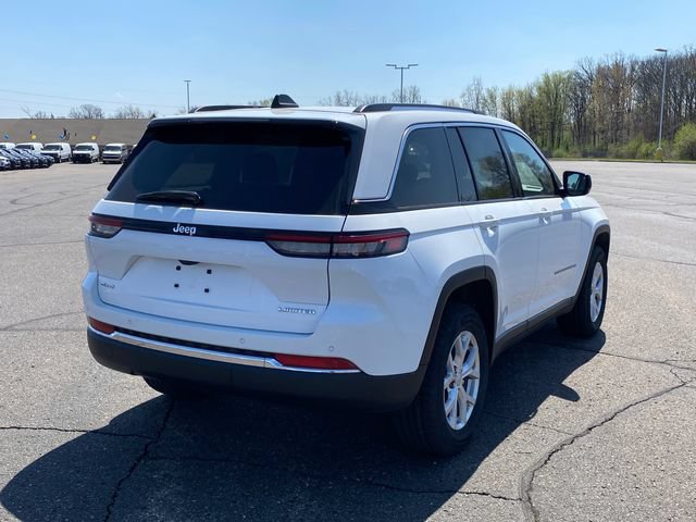 Used 2023 Jeep Grand Cherokee Limited AWD/4WD image 3