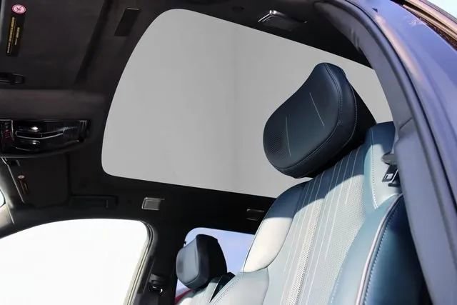 New 2025 Cadillac Escalade IQ Sport 2 image 29