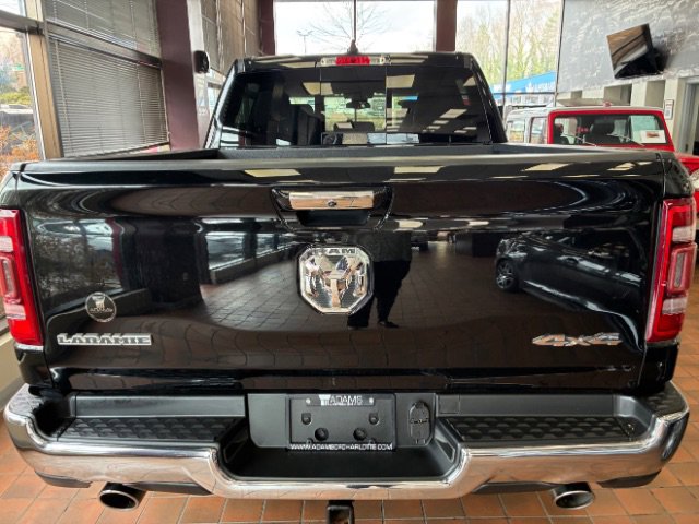Used 2020 RAM 1500 Laramie AWD/4WD image 12