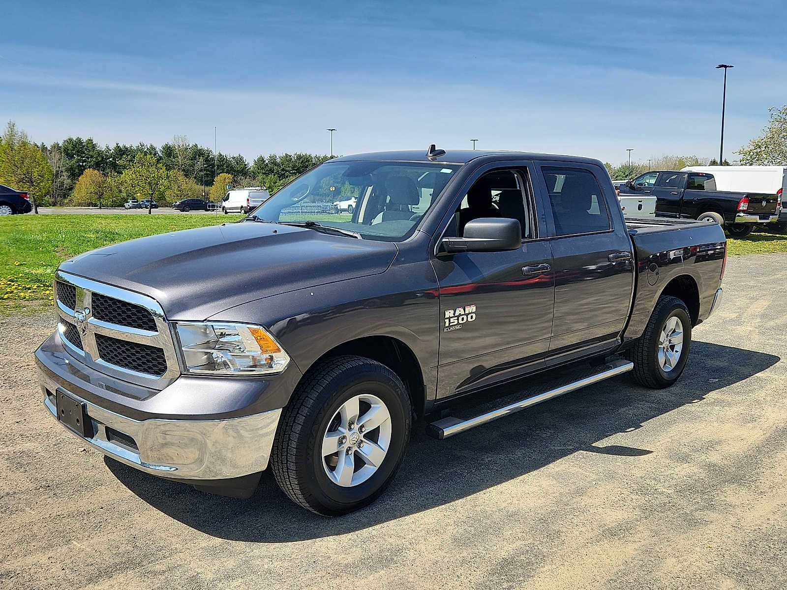 Certified 2022 RAM 1500 Classic SLT w/ Electronics Group AWD/4WD image 3