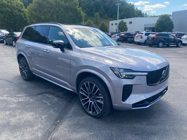 Used 2026 Volvo XC90 B6 Ultra w/ Protection Package AWD/4WD image 3