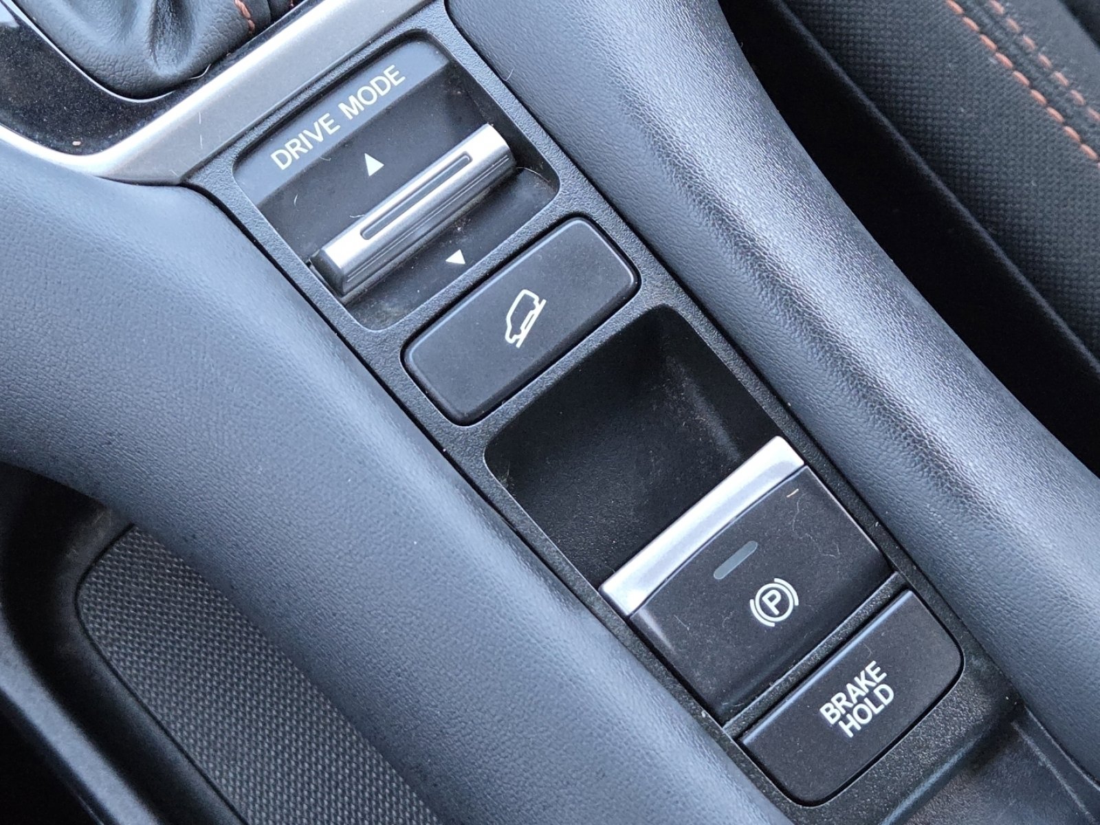 Used 2024 Honda HR-V Sport image 10