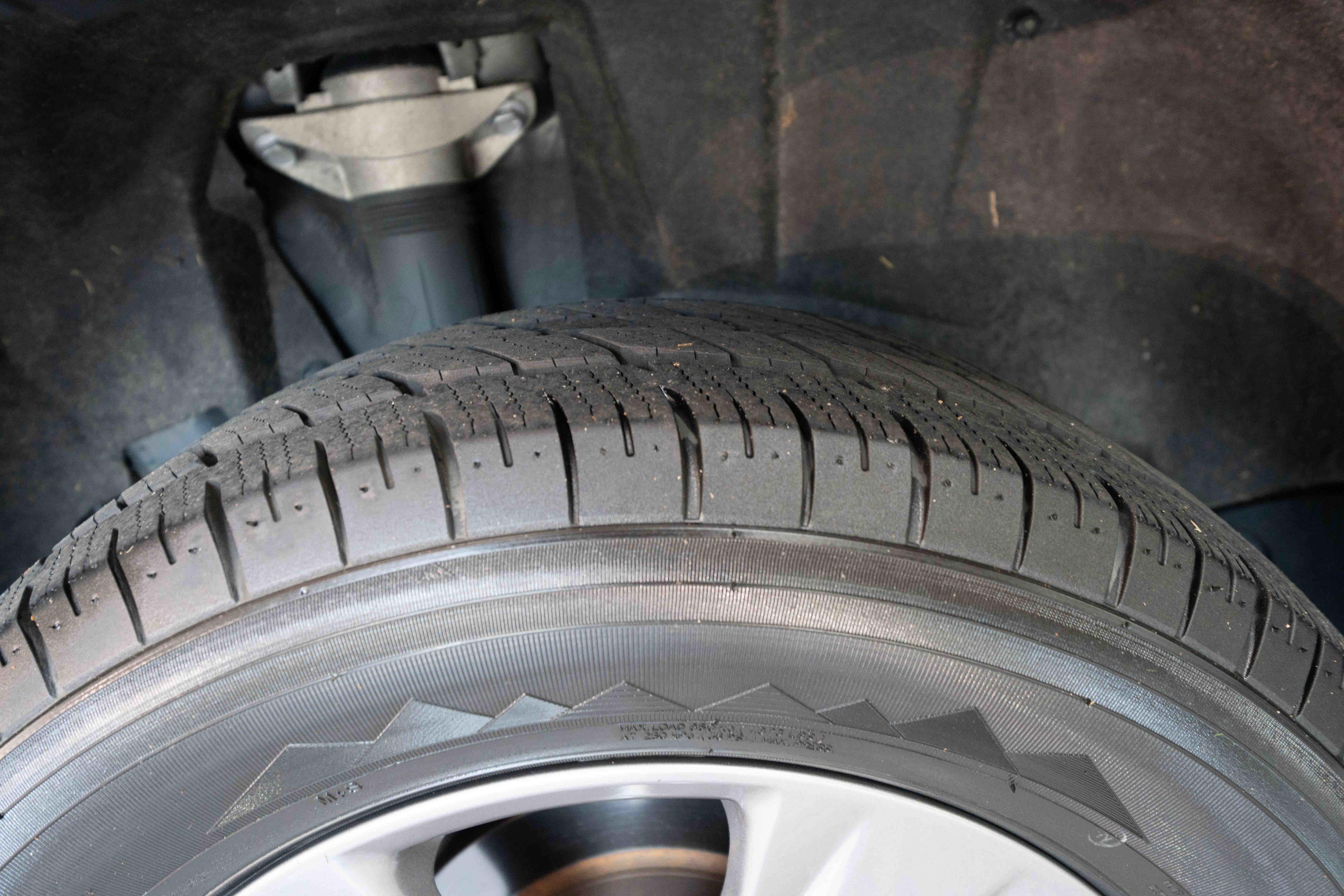 Used 2023 Toyota RAV4 LE AWD/4WD image 30