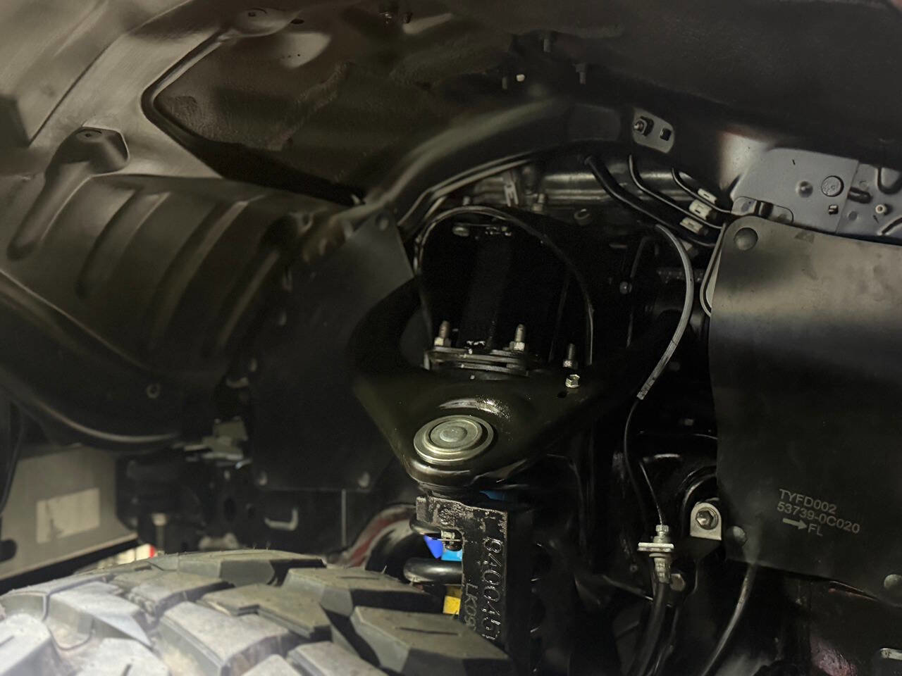 Used 2018 Toyota Tundra Limited w/ Limited Premium Package image 43