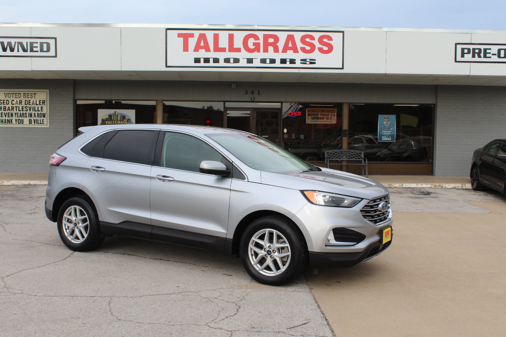 Used 2022 Ford Edge SEL AWD/4WD image 2
