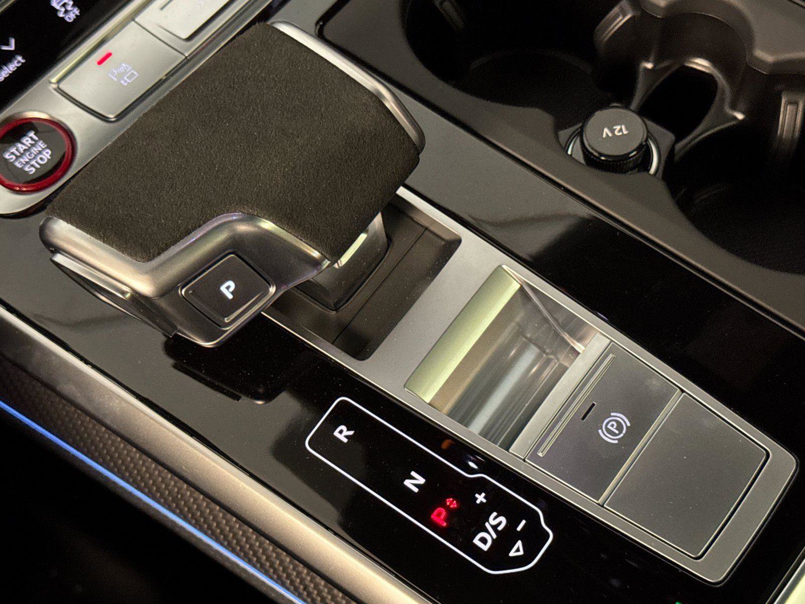 New 2026 Audi RS Q8 performance image 21