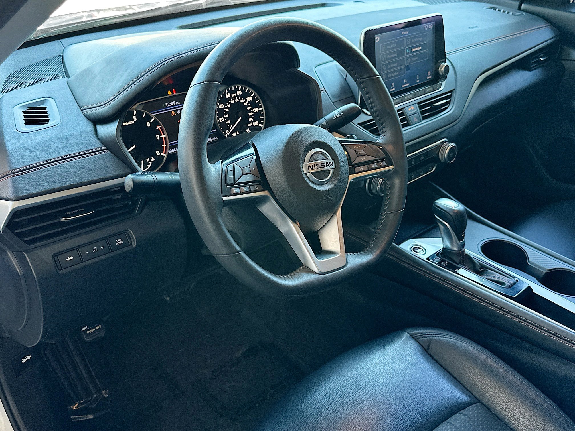 Used 2021 Nissan Altima 2.5 SR image 9