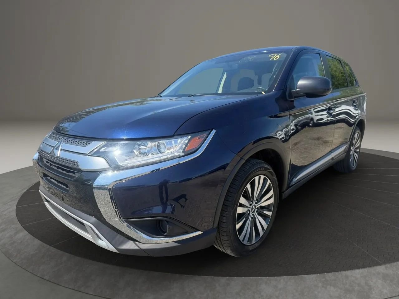 Used 2020 Mitsubishi Outlander ES