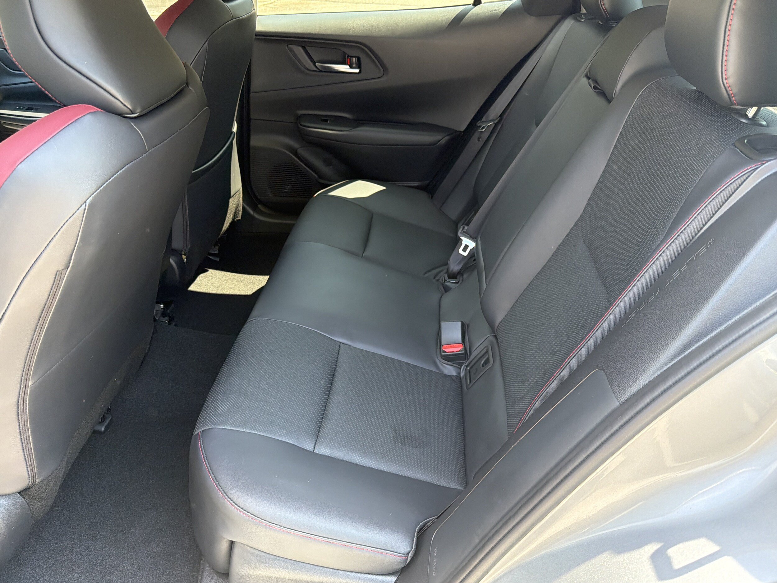 Used 2024 Toyota Prius Prime Premium w/ Advanced Technology Package FWD image 24