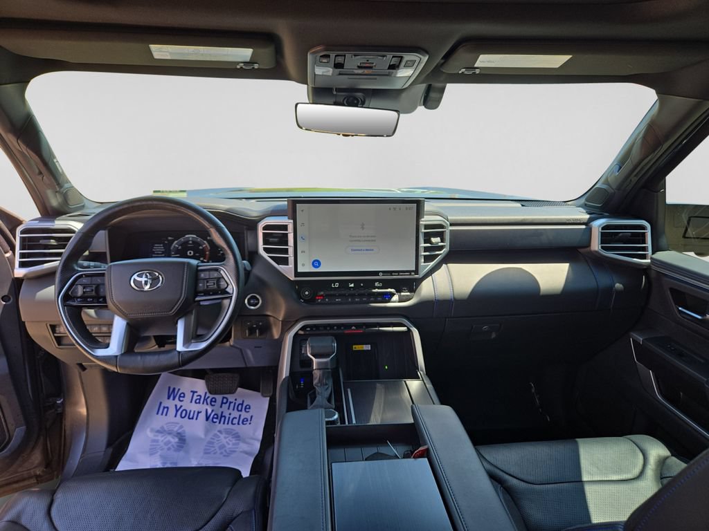 Used 2022 Toyota Tundra Platinum AWD/4WD image 25