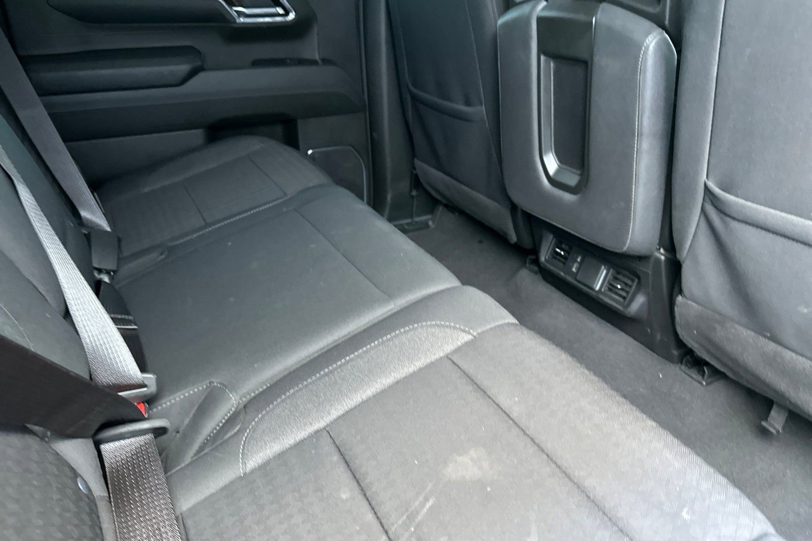 Used 2024 GMC Sierra 1500 Elevation image 17