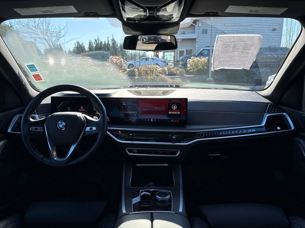 Used 2025 BMW X5 xDrive40i image 14