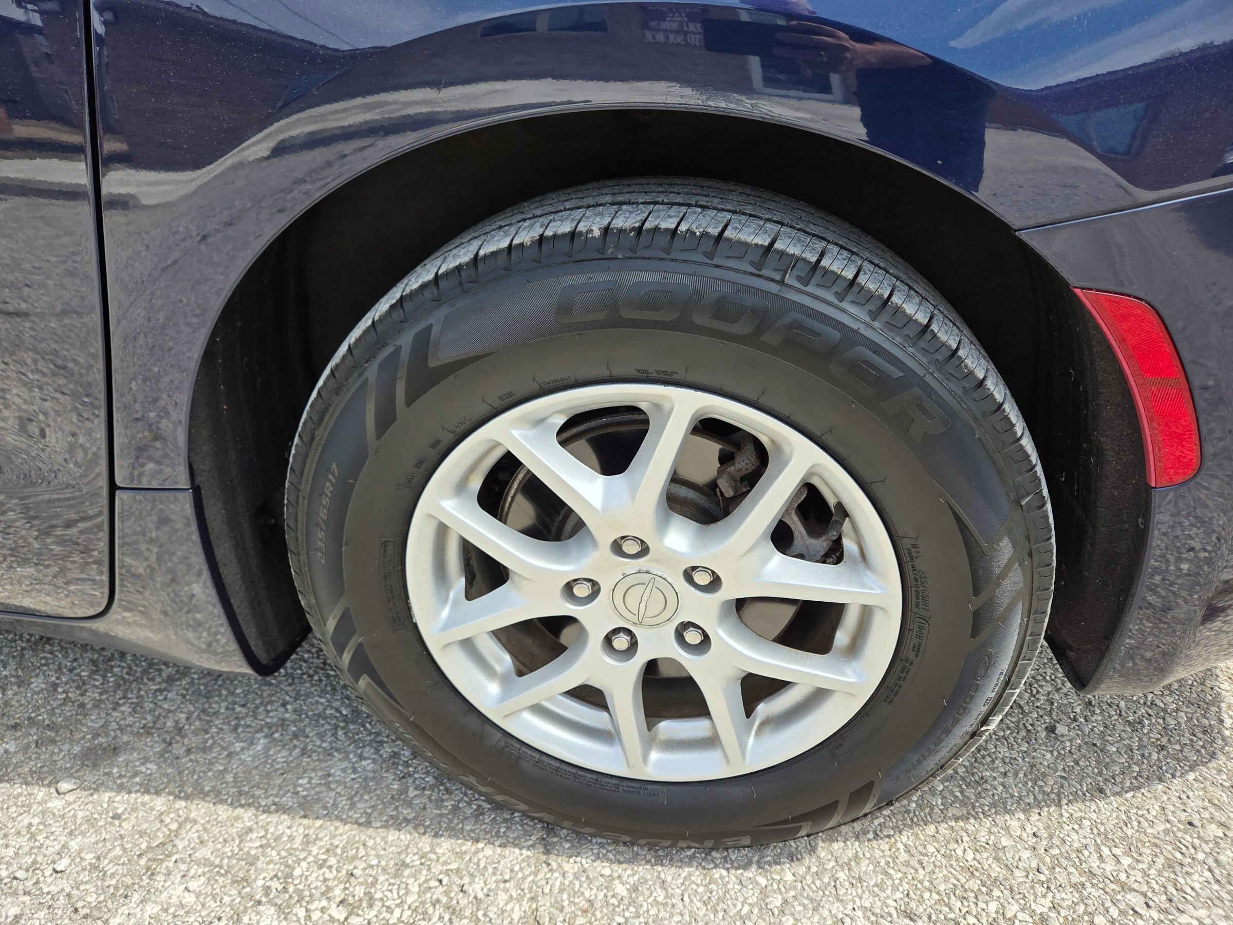 Used 2017 Chrysler Pacifica Touring image 7