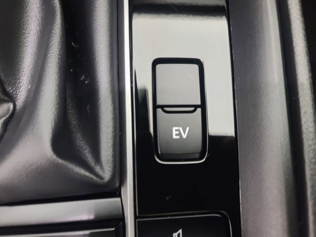 Used 2025 MAZDA CX-50 AWD 2.5 Hybrid w/ Premium Pkg image 36