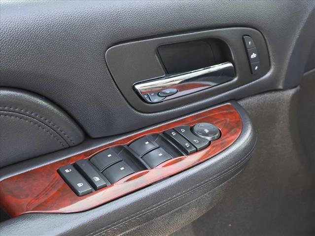 Used 2008 Cadillac Escalade EXT AWD/4WD image 10