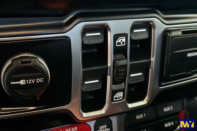 Used 2020 Jeep Gladiator Rubicon AWD/4WD image 12