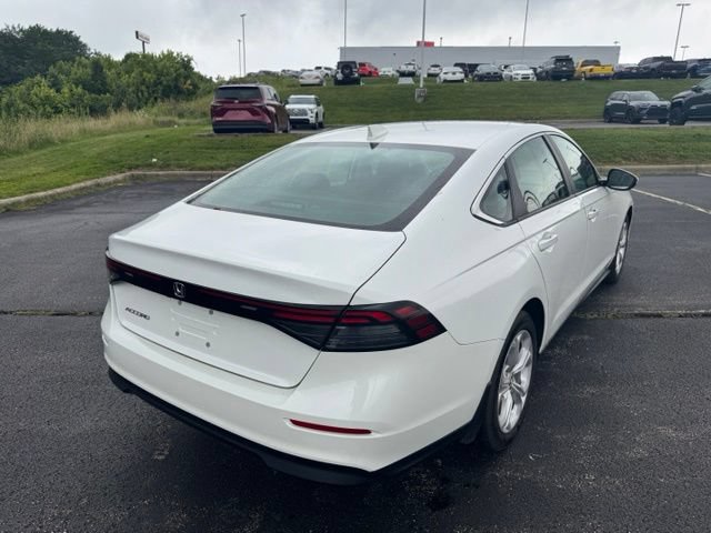Used 2025 Honda Accord LX image 3