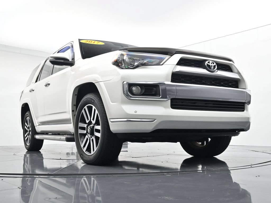 Used 2017 Toyota 4Runner Limited AWD/4WD image 32