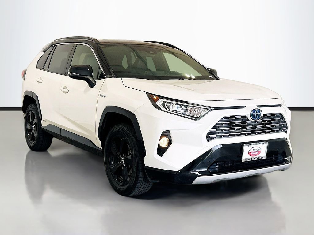 Used 2020 Toyota RAV4 XSE AWD/4WD image 3