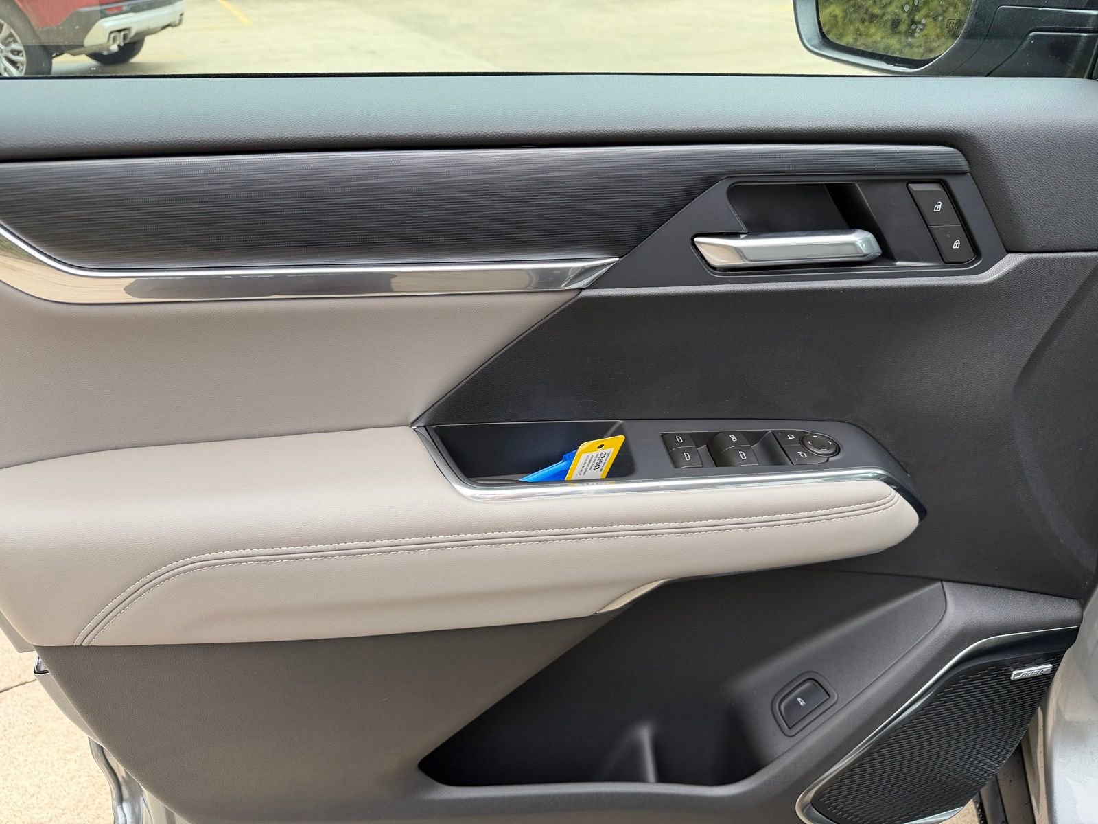 New 2026 GMC Acadia Elevation w/ Elevation Premium Package image 9