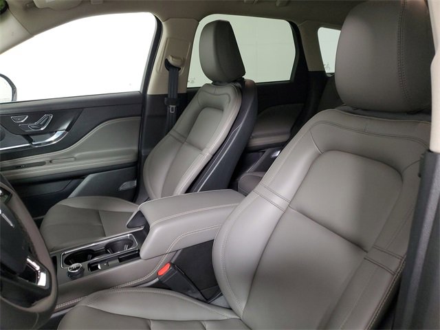 Used 2024 Lincoln Corsair FWD image 22