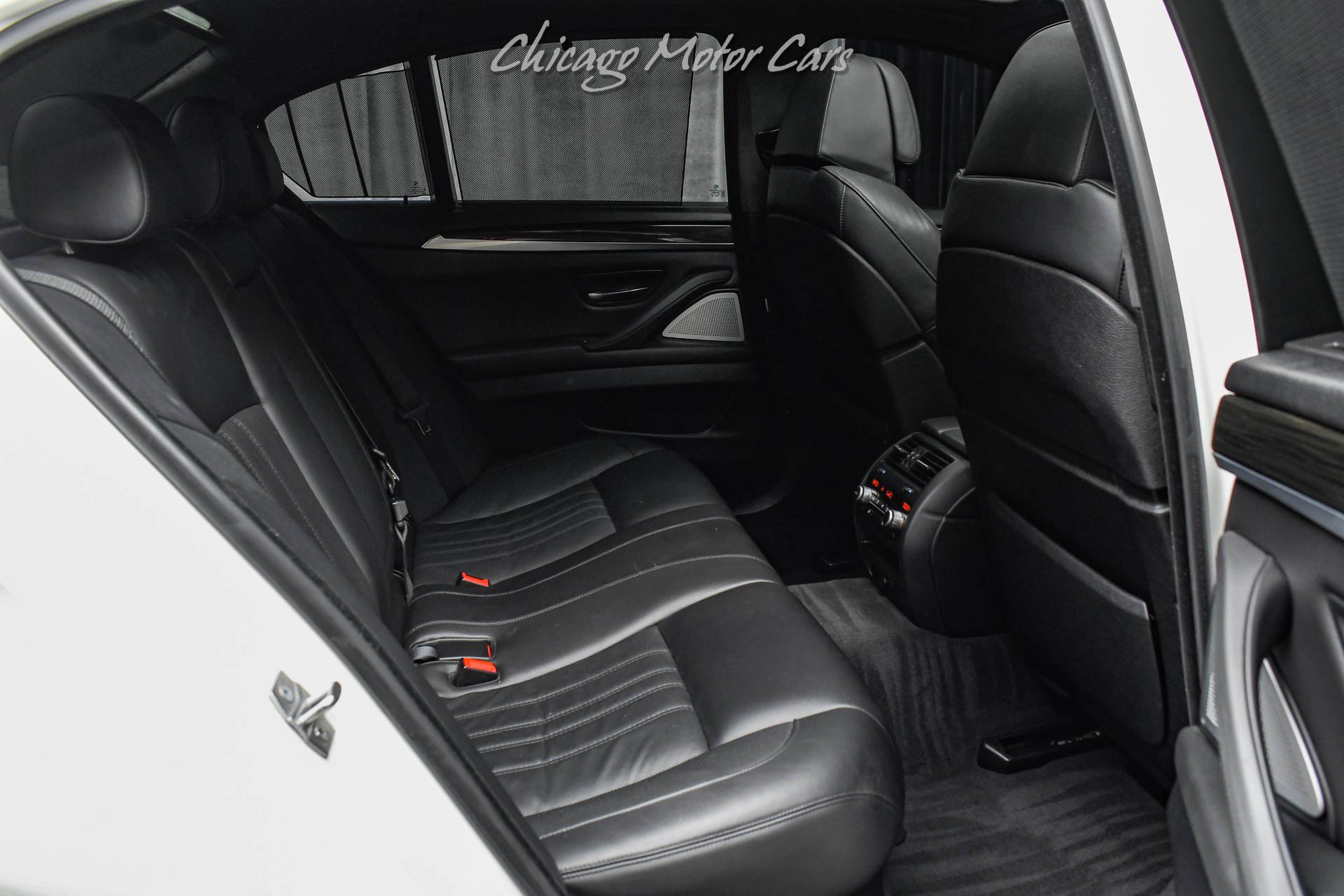 Used 2013 BMW M5 RWD image 31