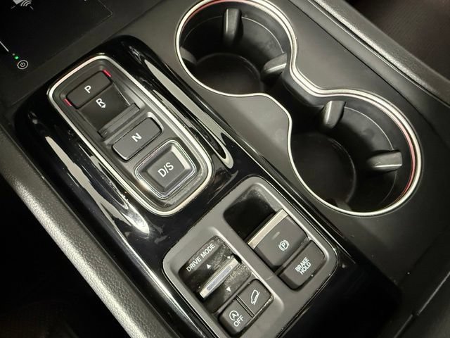 Used 2025 Honda Pilot Black Edition image 26