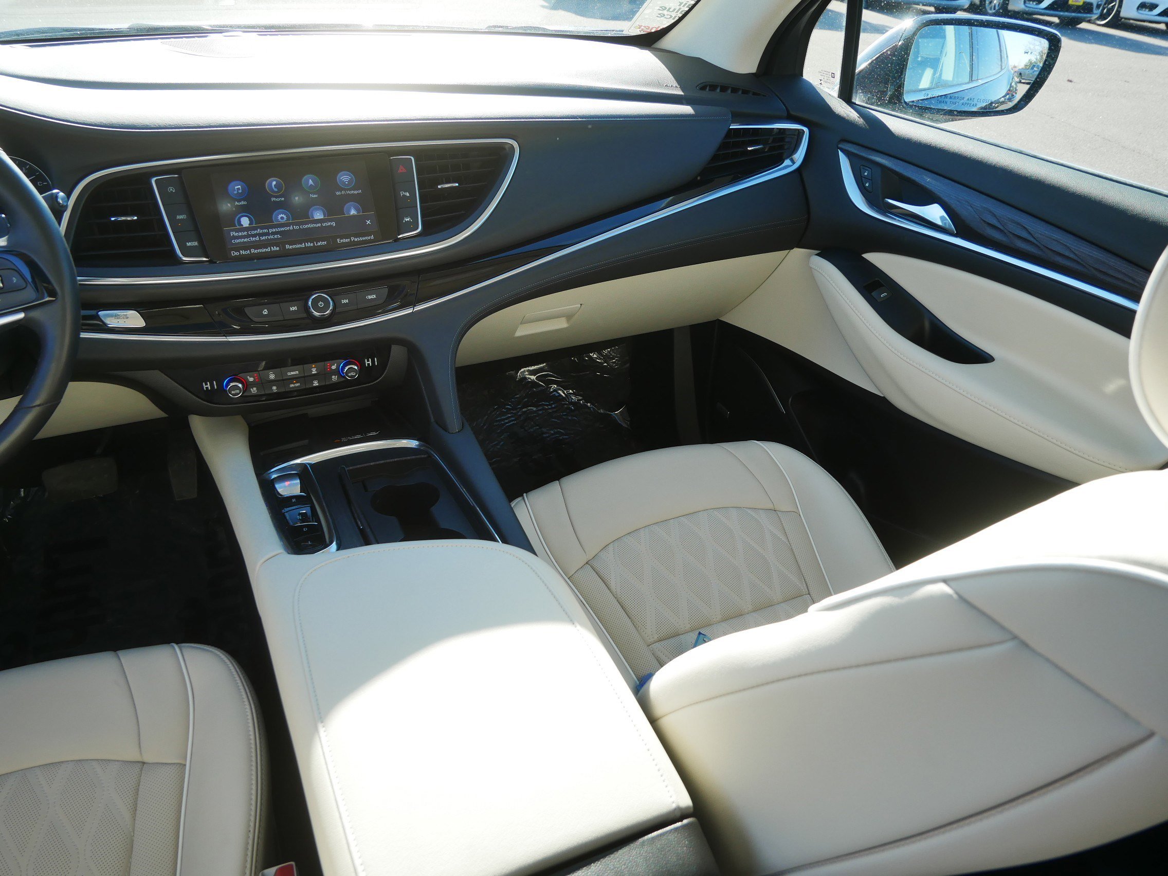 Used 2023 Buick Enclave Avenir w/ Avenir Technology Package image 11