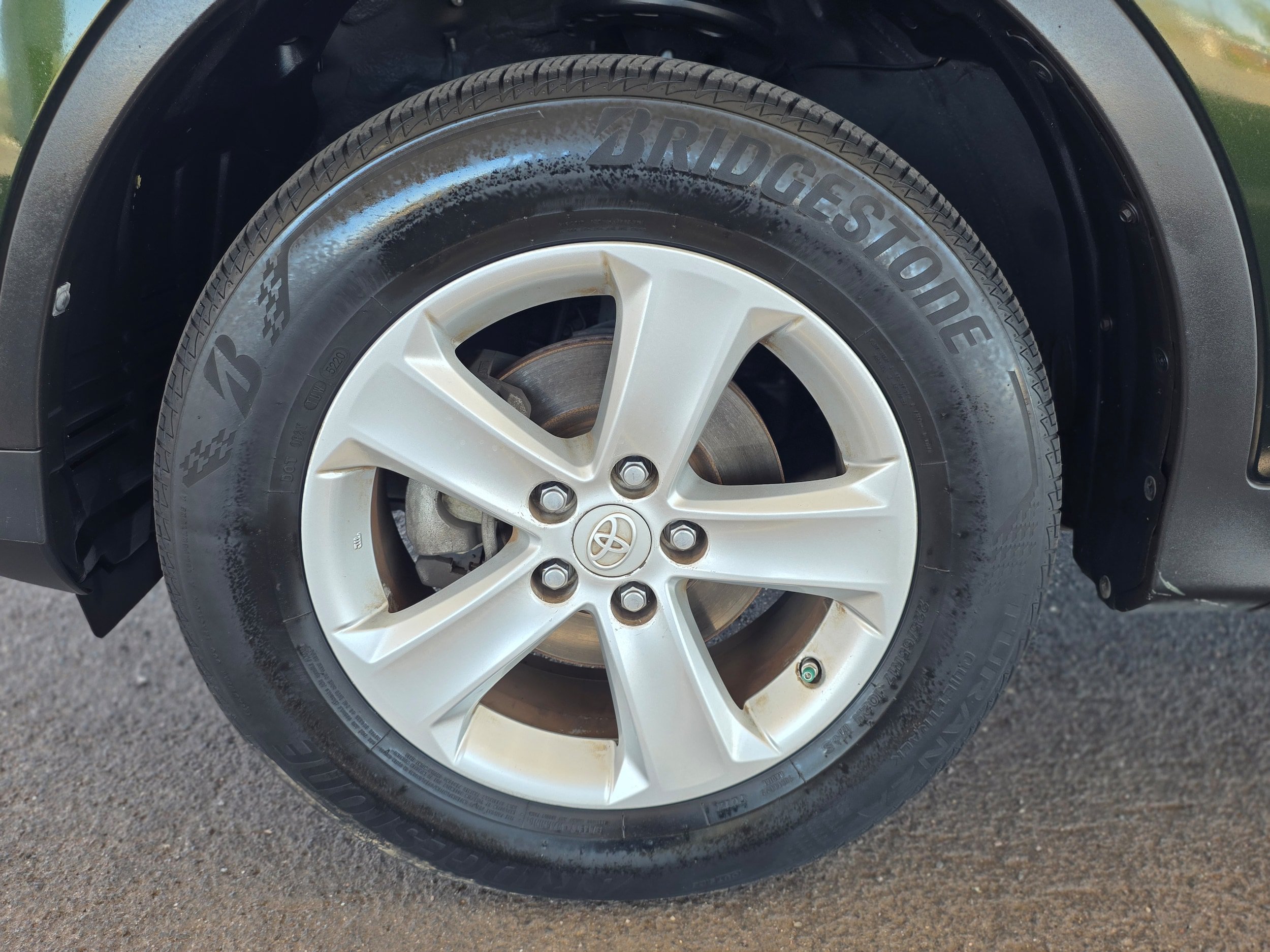 Used 2013 Toyota RAV4 XLE FWD image 11