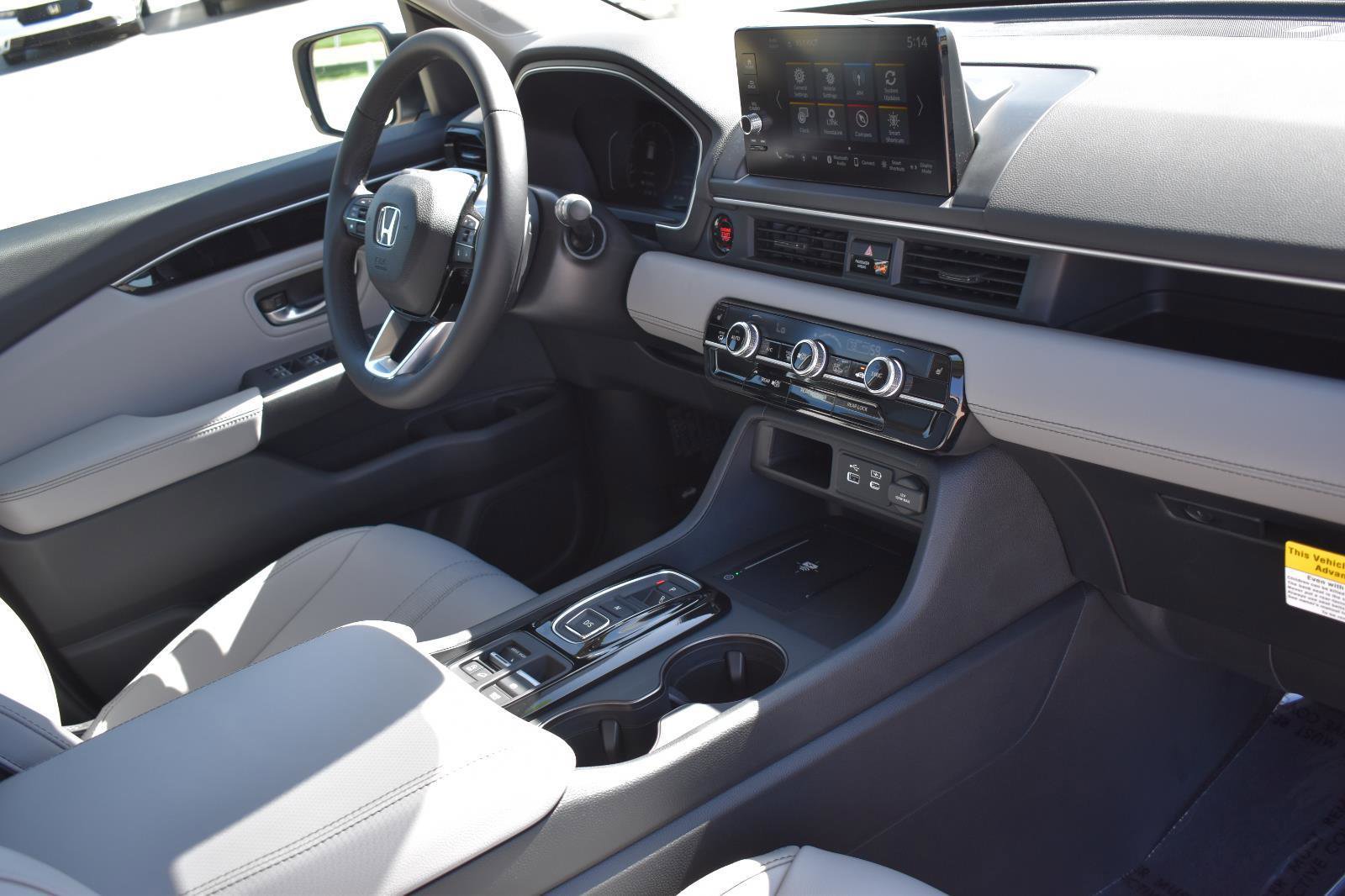 New 2025 Honda Pilot EX-L image 12