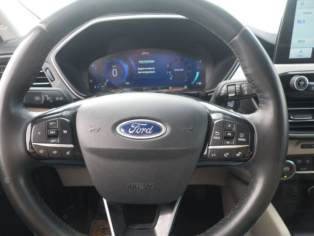 Used 2021 Ford Escape SEL w/ Technology Package image 20