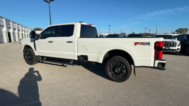 Used 2024 Ford F250 Platinum w/ FX4 Off-Road Package AWD/4WD image 7