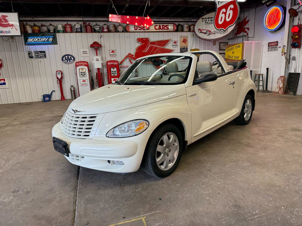 Used 2005 Chrysler PT Cruiser Touring FWD image 22