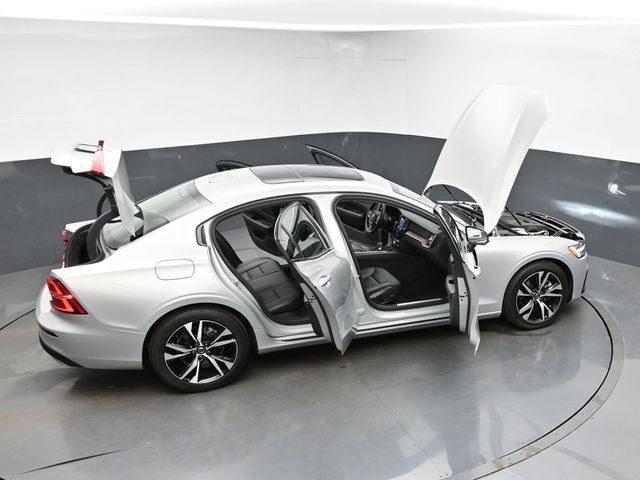 Used 2023 Volvo S60 B5 Core w/ Climate Package FWD image 44