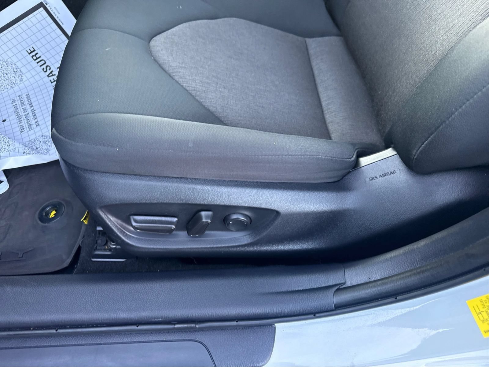 Used 2023 Toyota Camry LE FWD image 18