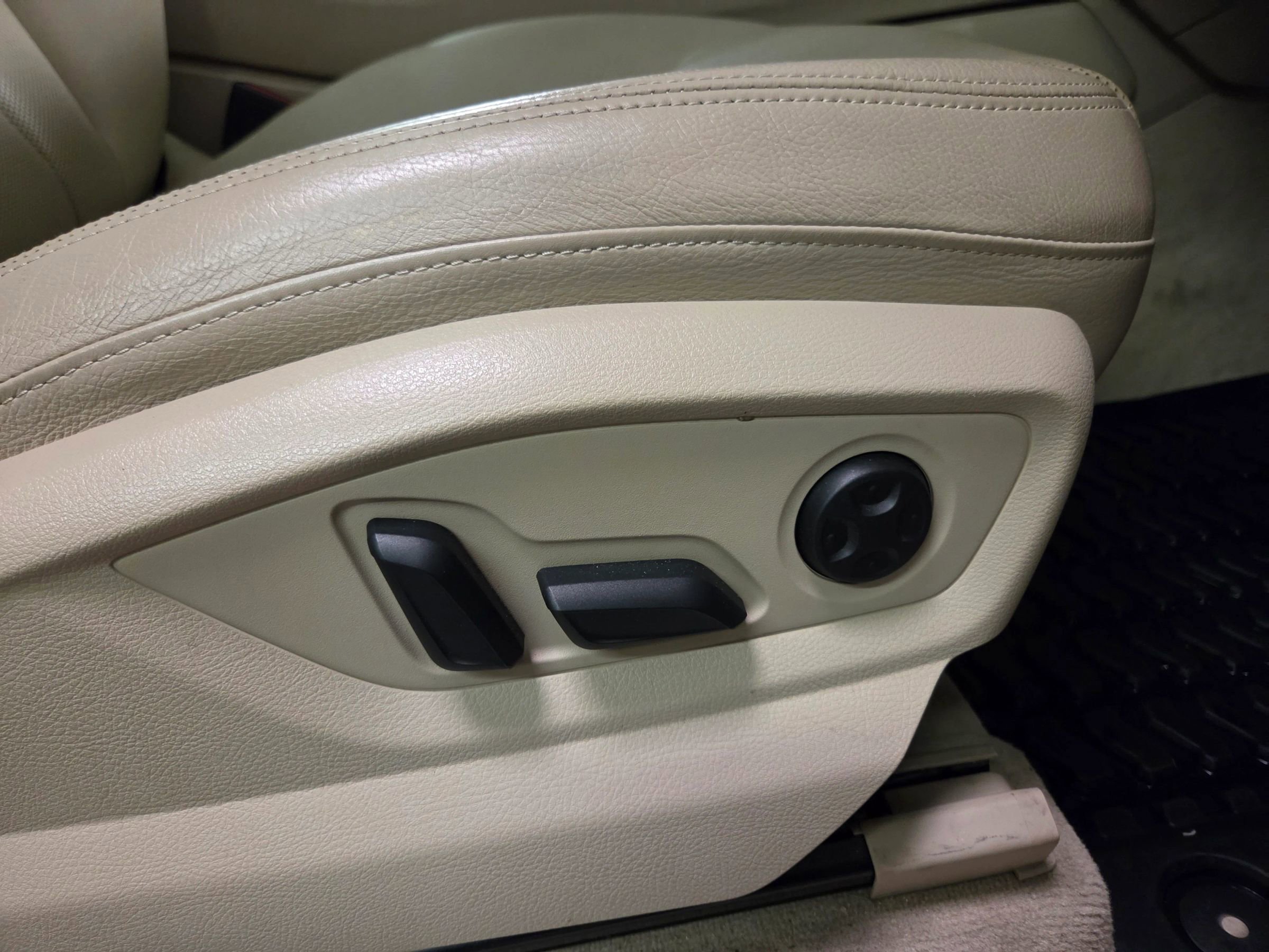 Used 2018 Audi Q7 3.0T Prestige image 38