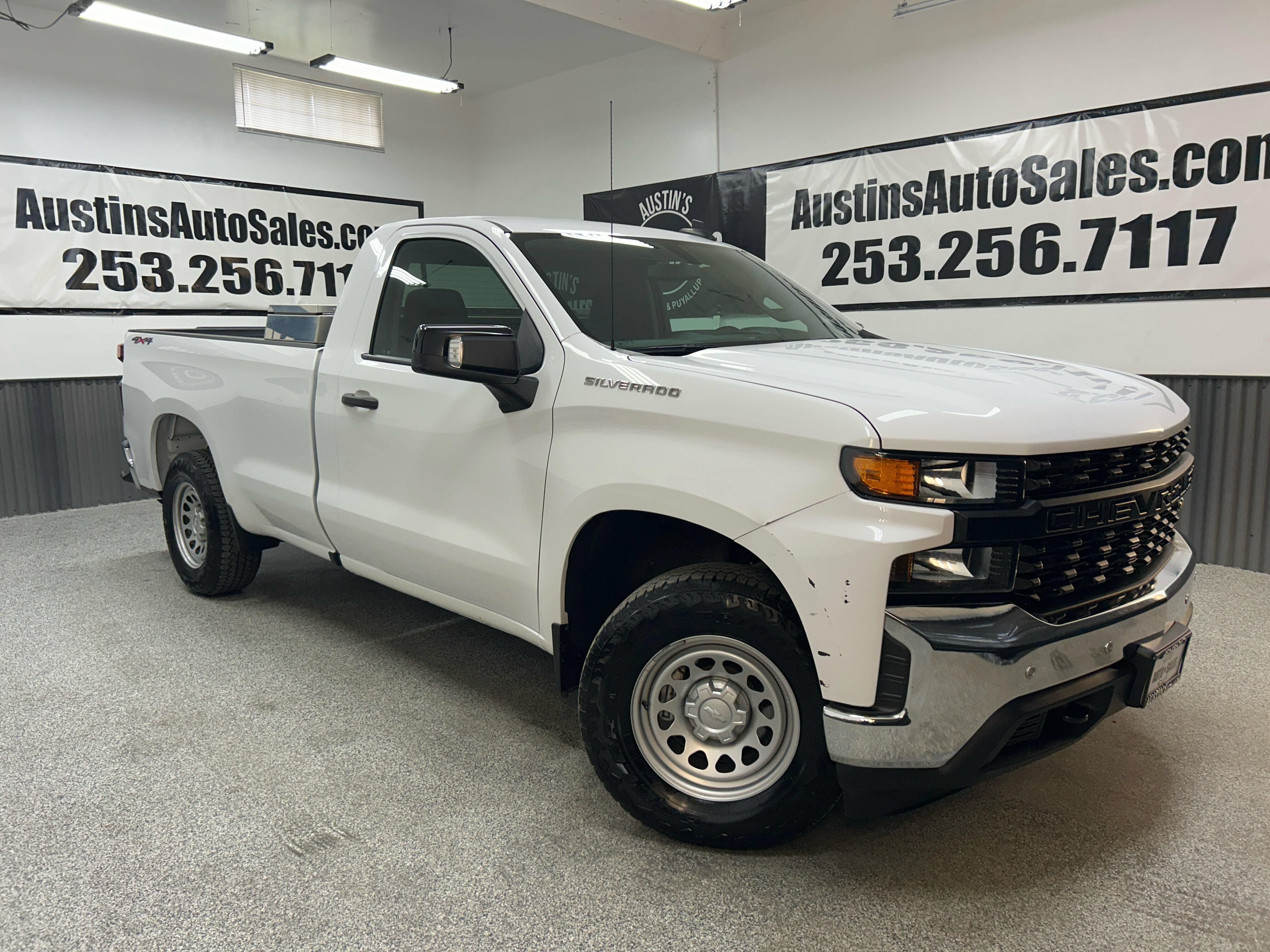 Used 2020 Chevrolet Silverado 1500 W/T w/ WT Convenience Package AWD/4WD image 1